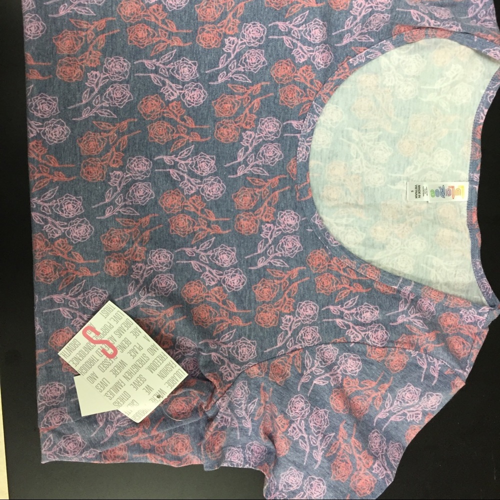 Small lularoe classic